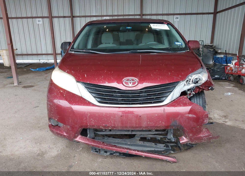 2014 TOYOTA SIENNA VIN: 5TDKK3DC4ES415948