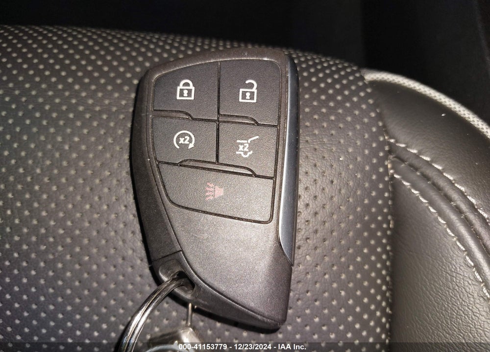 2021 BUICK ENVISION FWD ESSENCE VIN: LRBFZNR40MD060733