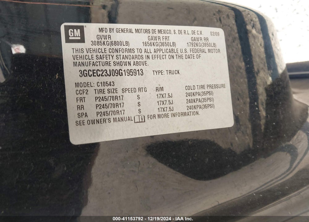 2009 CHEVROLET SILVERADO 1500 LT VIN: 3GCEC23J09G195913