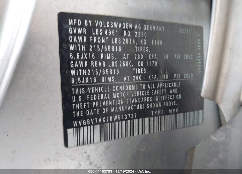 2011 VOLKSWAGEN TIGUAN S VIN: WVGBV7AX7BW543727