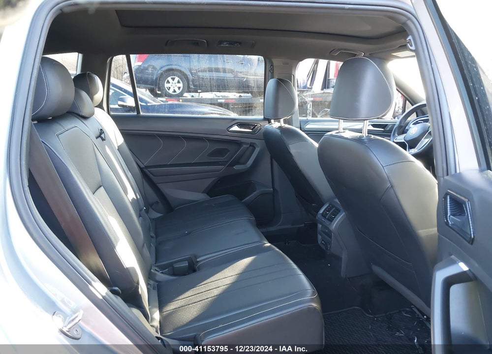 2022 VOLKSWAGEN TIGUAN 2.0T SE R-LINE BLACK VIN: 3VV8B7AX4NM048852