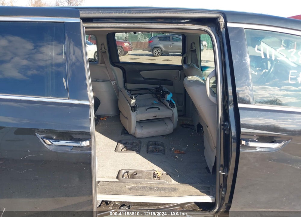 2011 HONDA ODYSSEY TOURING/TOURING ELITE VIN: 5FNRL5H95BB050590