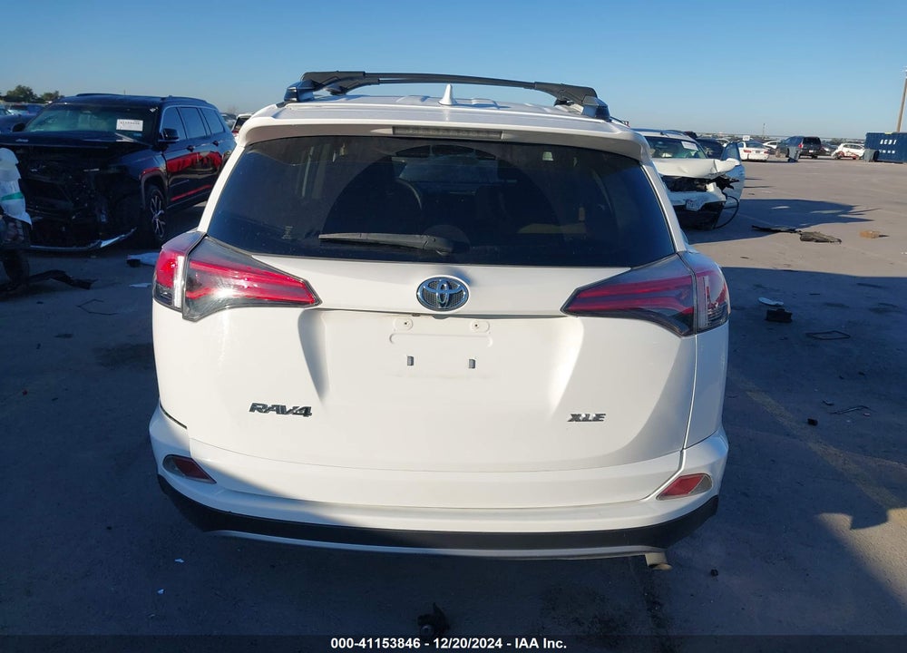 2017 TOYOTA RAV4 XLE VIN: JTMWFREV9HD103651
