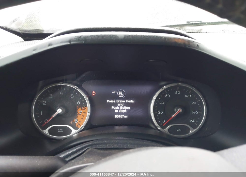 2015 JEEP RENEGADE LIMITED VIN: ZACCJBDT4FPB31736
