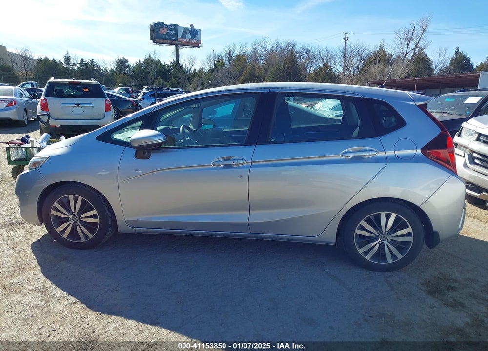 2015 HONDA FIT VIN: 3HGGK5H81FM730684