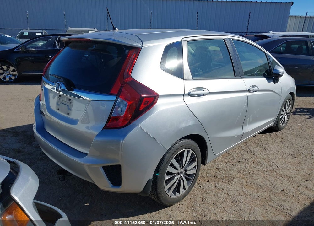 2015 HONDA FIT VIN: 3HGGK5H81FM730684