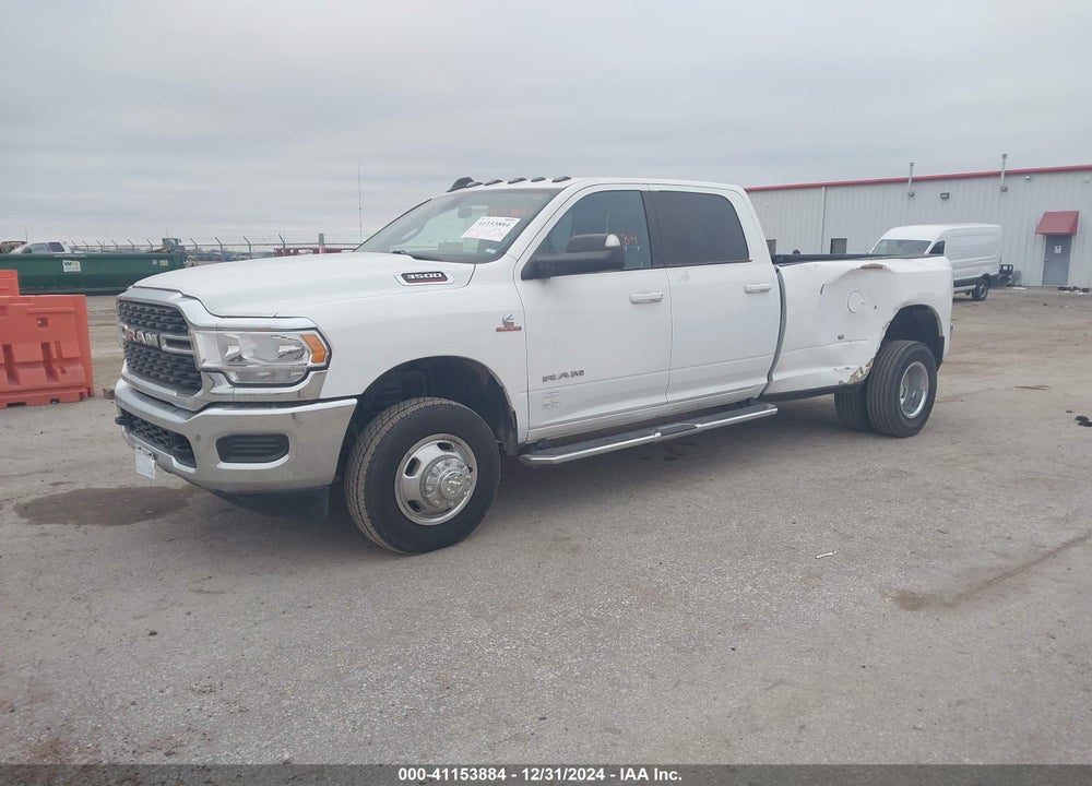 2022 RAM 3500 BIG HORN  4X4 8' BOX VIN: 3C63RRHL2NG291410