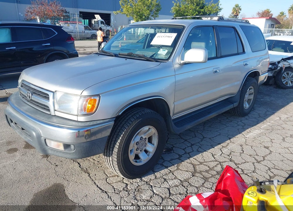 2000 TOYOTA 4RUNNER SR5 V6 VIN: JT3HN86R5Y0323873