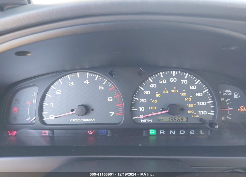 2000 TOYOTA 4RUNNER SR5 V6 VIN: JT3HN86R5Y0323873