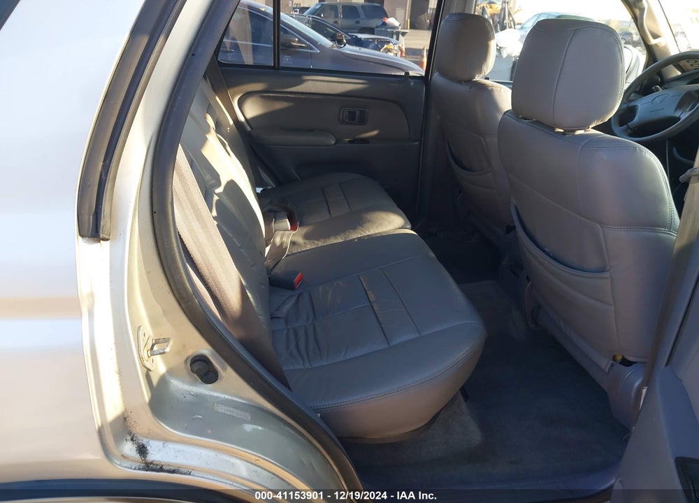 2000 TOYOTA 4RUNNER SR5 V6 VIN: JT3HN86R5Y0323873