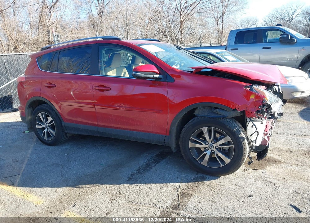 2017 TOYOTA RAV4 XLE VIN: JTMWFREV0HJ120520