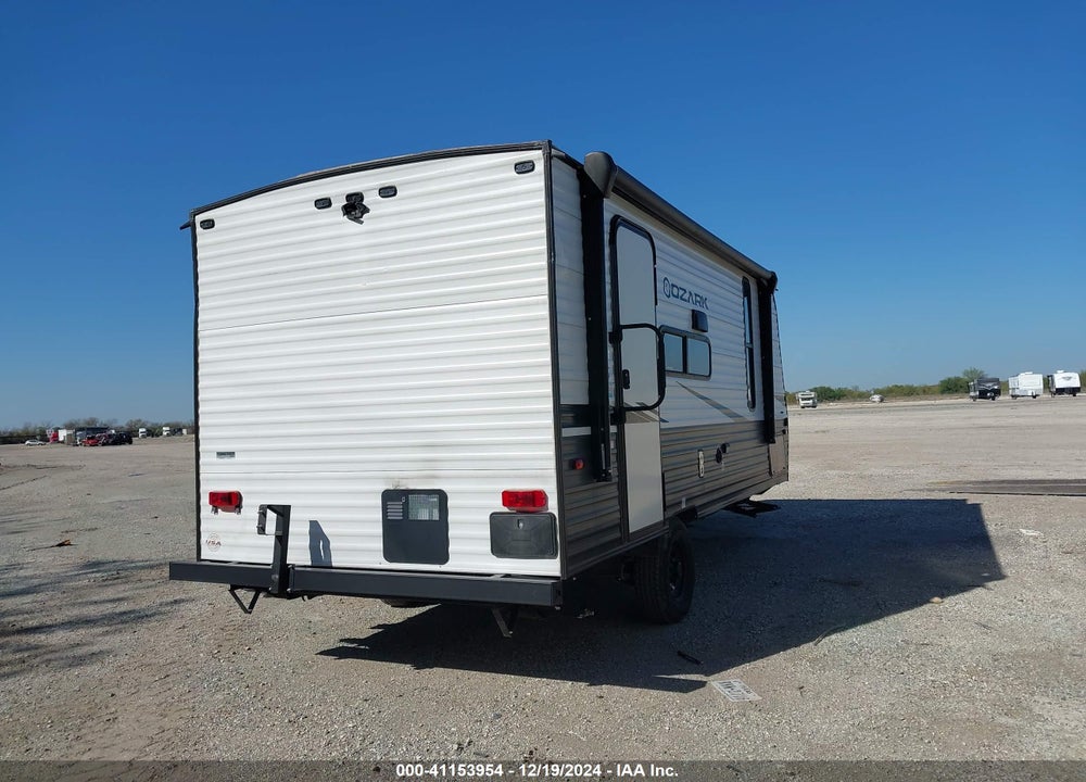 2021 UNKNOWN OZARK VIN: 5ZT2ZKGC4MG401461