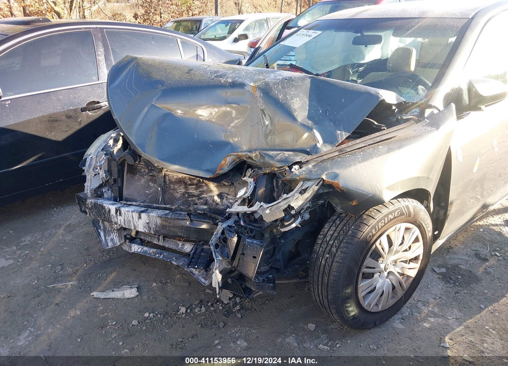 2014 TOYOTA CAMRY VIN: 4T4BF1FK3ER411142