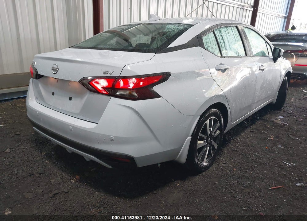 2024 NISSAN VERSA 1.6 SV VIN: 3N1CN8EV4RL920623