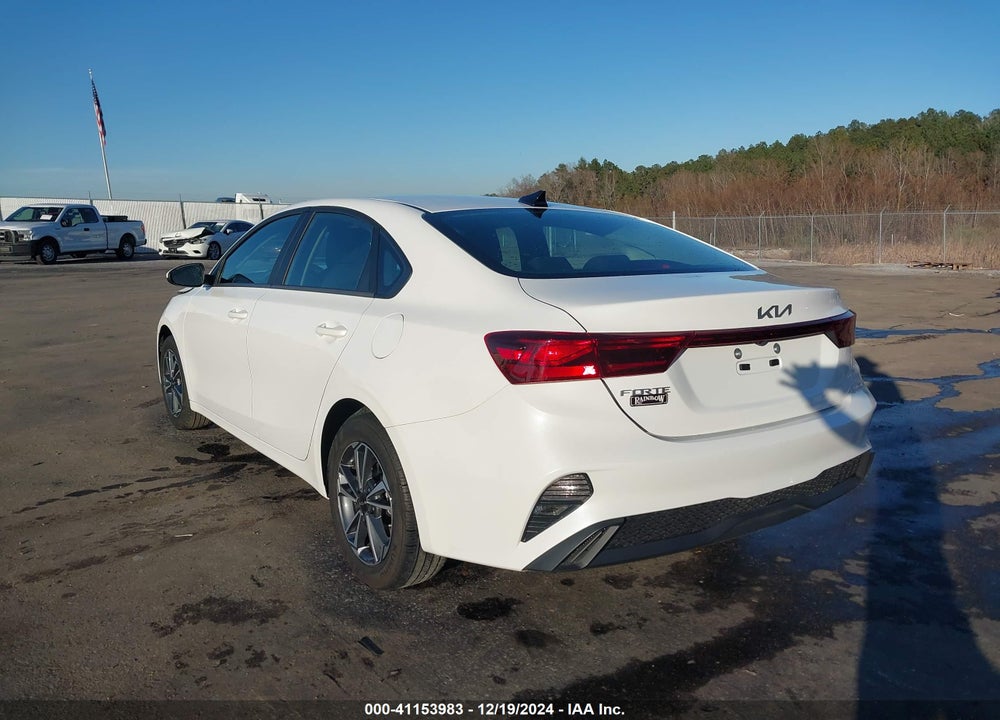 2024 KIA FORTE LXS VIN: 3KPF24AD5RE698199