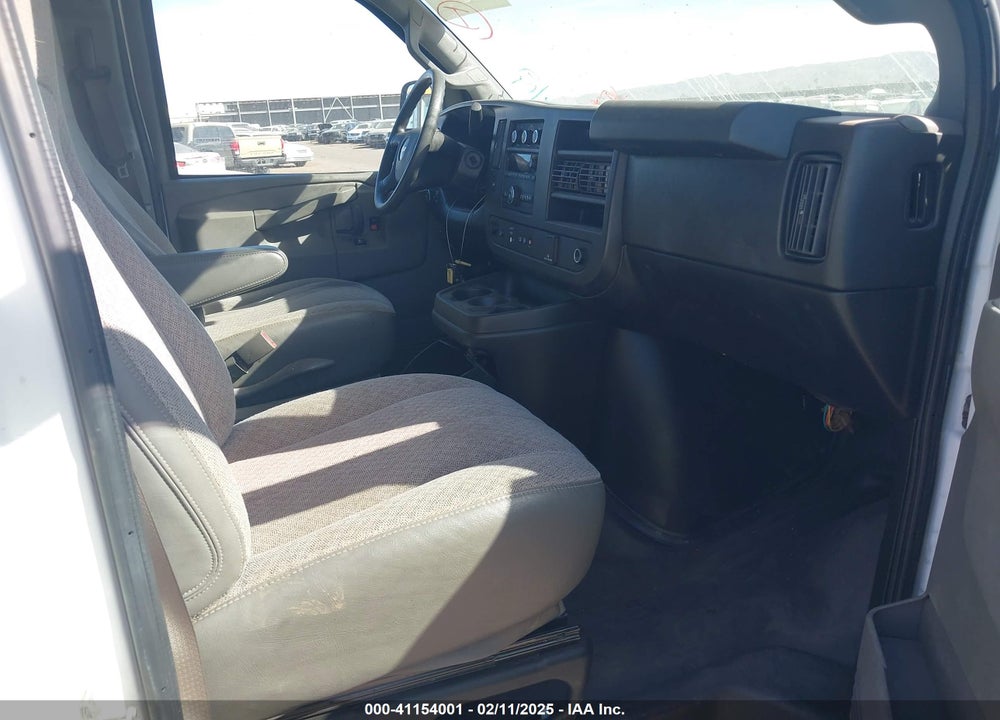 2019 CHEVROLET EXPRESS 2500 WORK VAN VIN: 1GCWGAFG0K1308167
