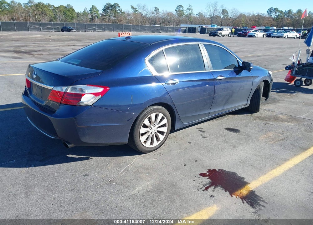 2015 HONDA ACCORD VIN: 1HGCR2F83FA073637