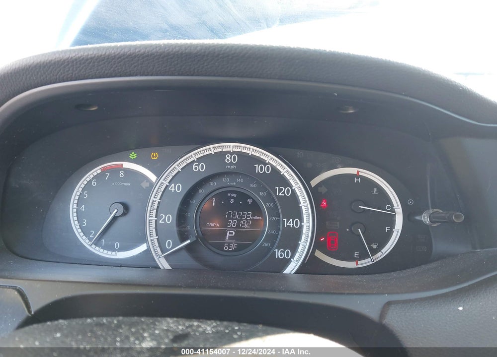 2015 HONDA ACCORD VIN: 1HGCR2F83FA073637