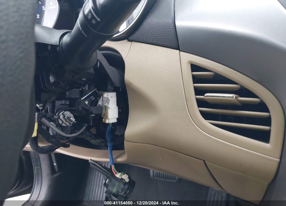 2012 HYUNDAI ELANTRA GLS VIN: 5NPDH4AE3CH135881