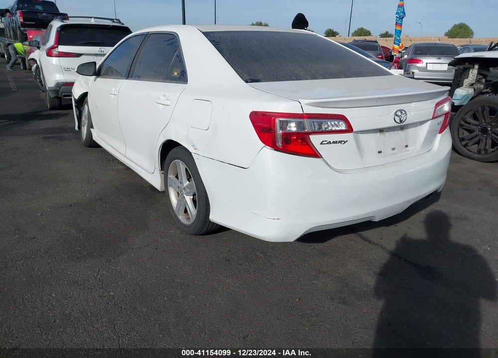 2013 TOYOTA CAMRY SE VIN: 4T1BF1FK1DU247866