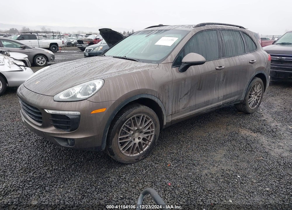 2016 PORSCHE CAYENNE VIN: WP1AA2A25GLA00869