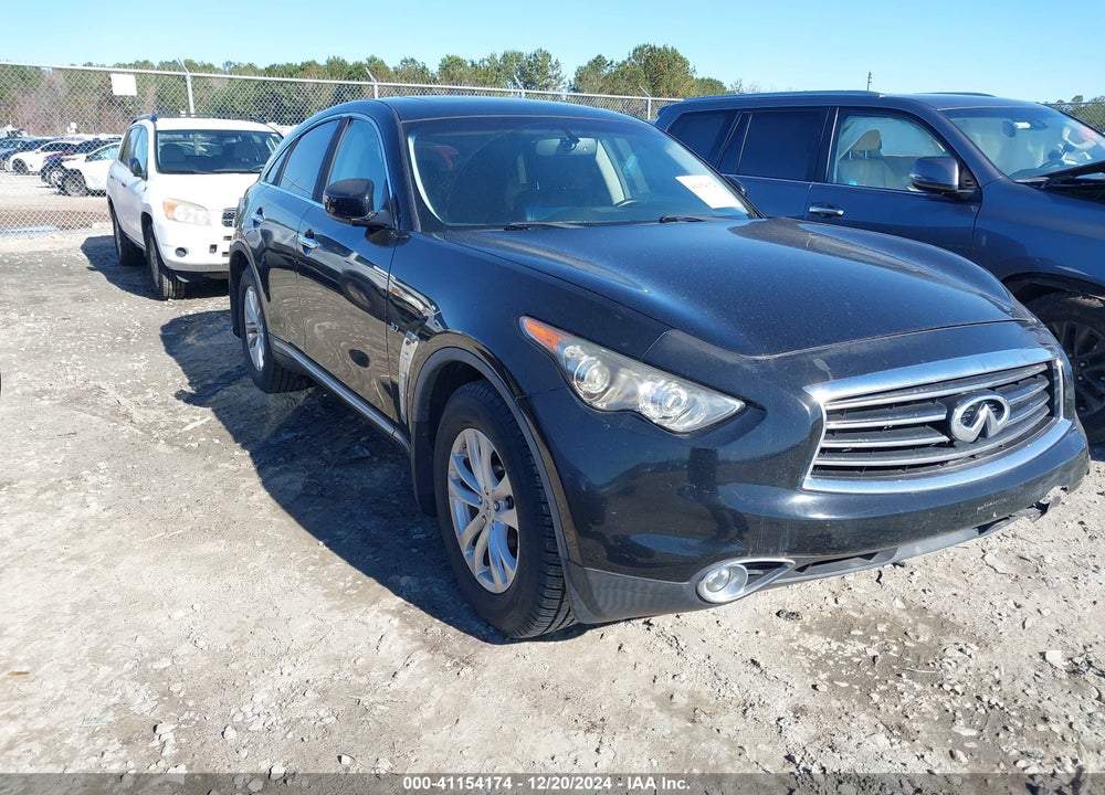 2014 INFINITI QX70 VIN: JN8CS1MU6EM451979