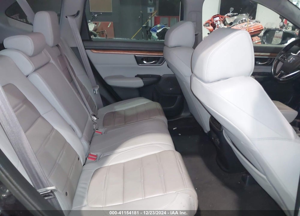 2018 HONDA CR-V VIN: 7FARW2H91JE080632