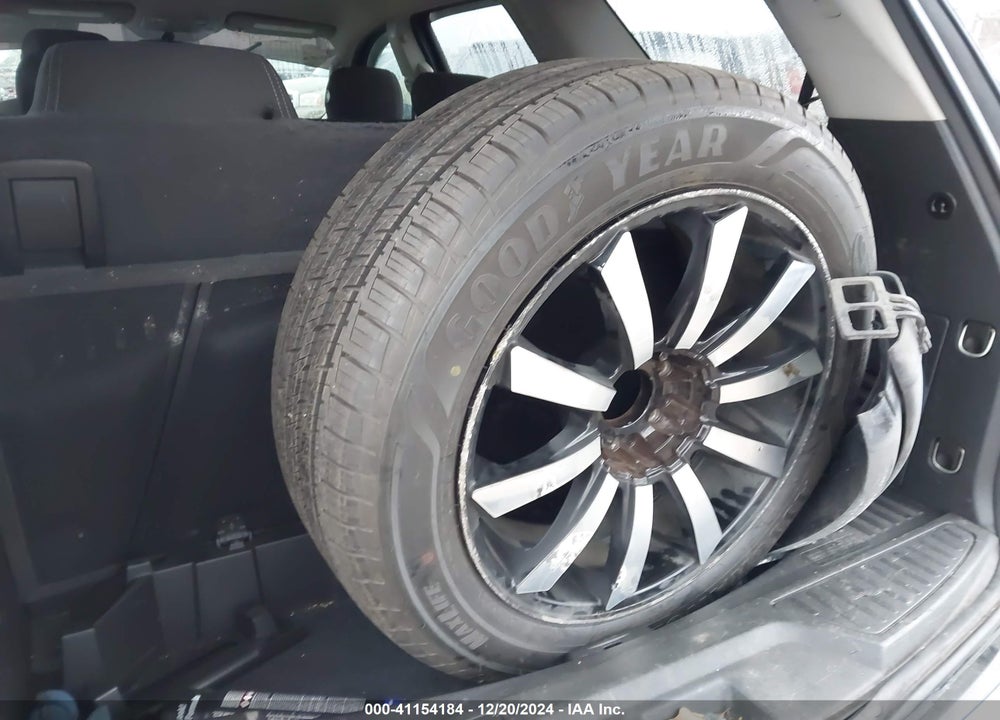 2016 GMC ACADIA SLE-1 VIN: 1GKKRNED5GJ177692