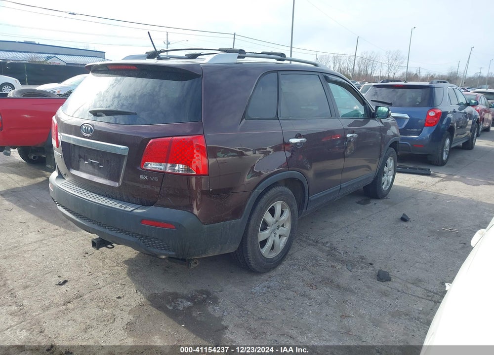 2012 KIA SORENTO LX VIN: 5XYKT3A68CG226175