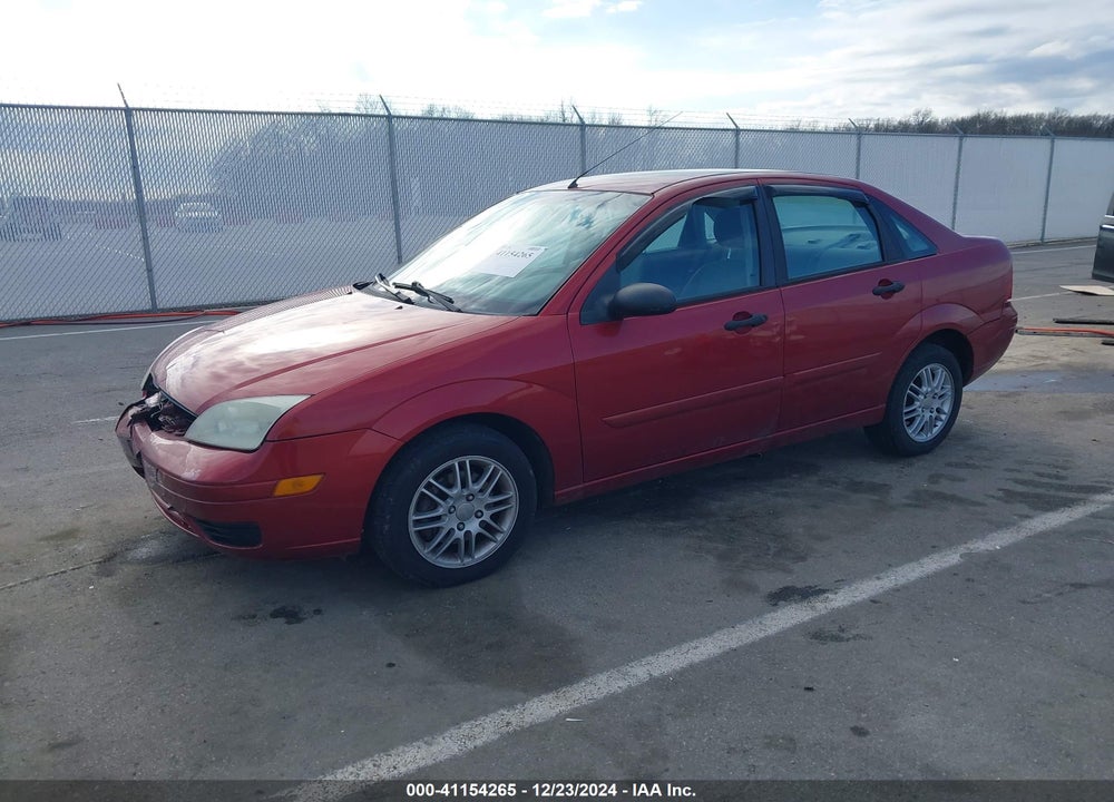 2005 FORD FOCUS ZX4 VIN: 1FAFP34N05W186288