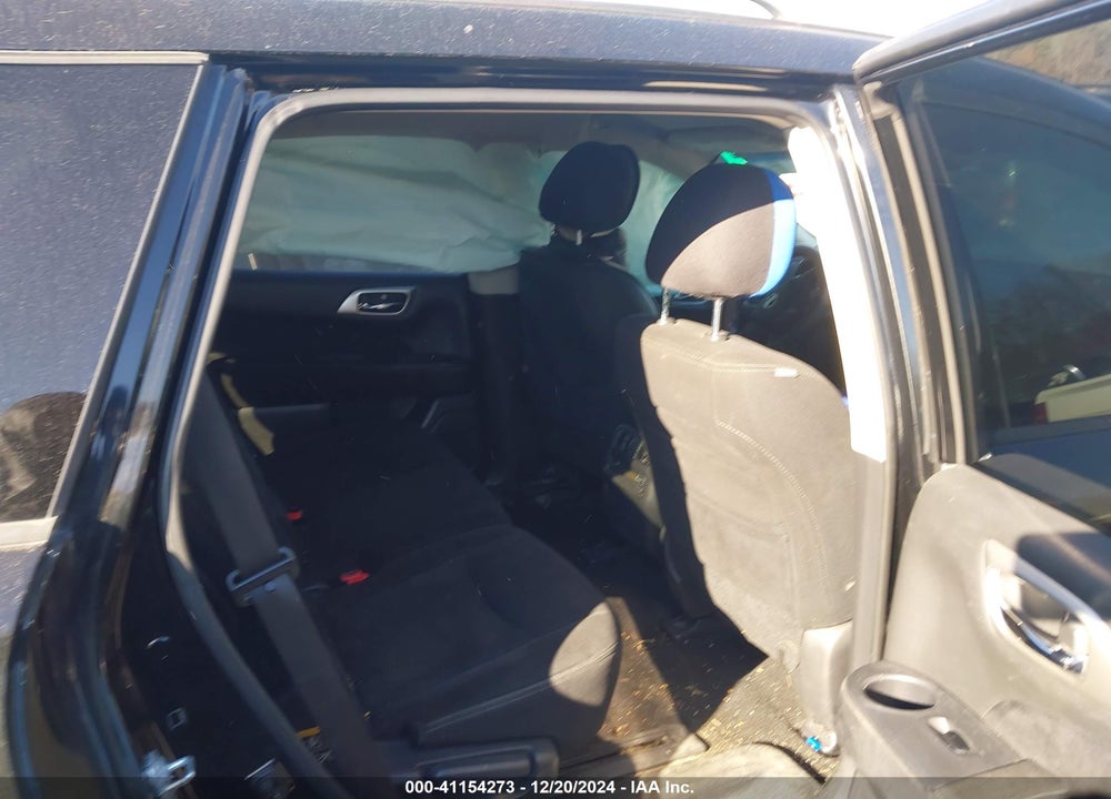2013 NISSAN PATHFINDER SV VIN: 5N1AR2MN1DC677165