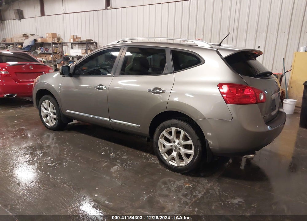 2013 NISSAN ROGUE SV W/SL PKG VIN: JN8AS5MV3DW658839