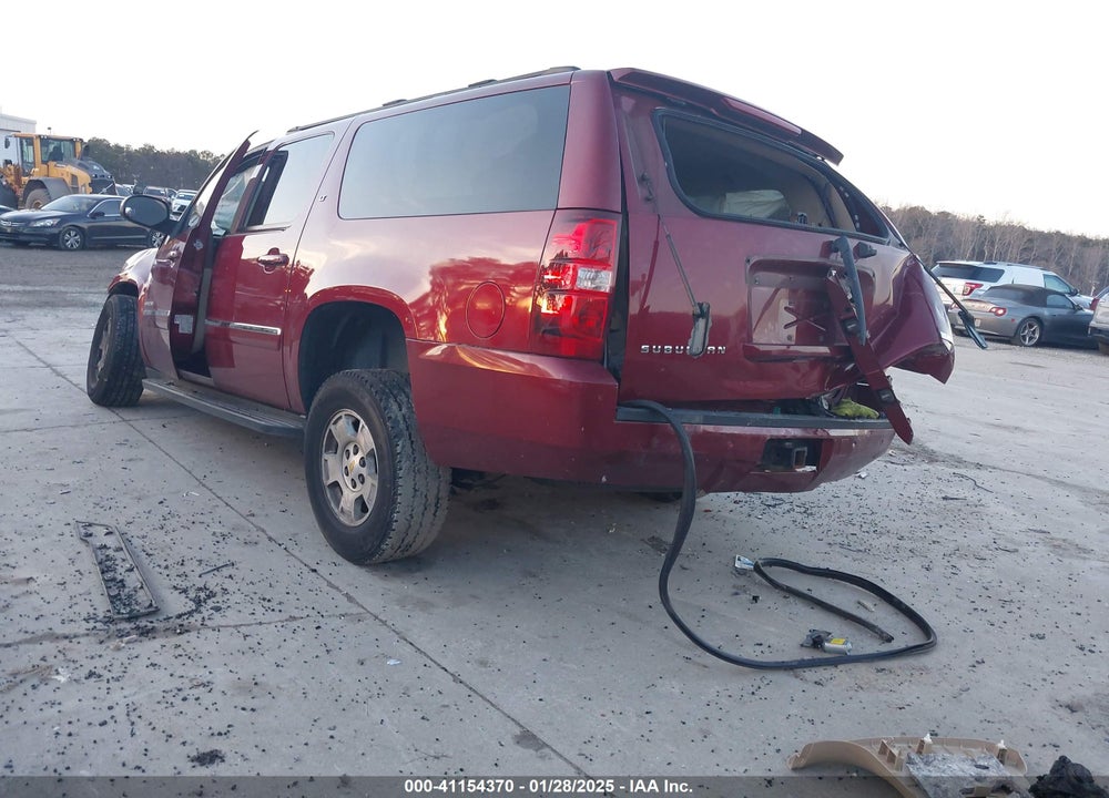 2011 CHEVROLET SUBURBAN 1500 LT1 VIN: 1GNSCJE05BR139092