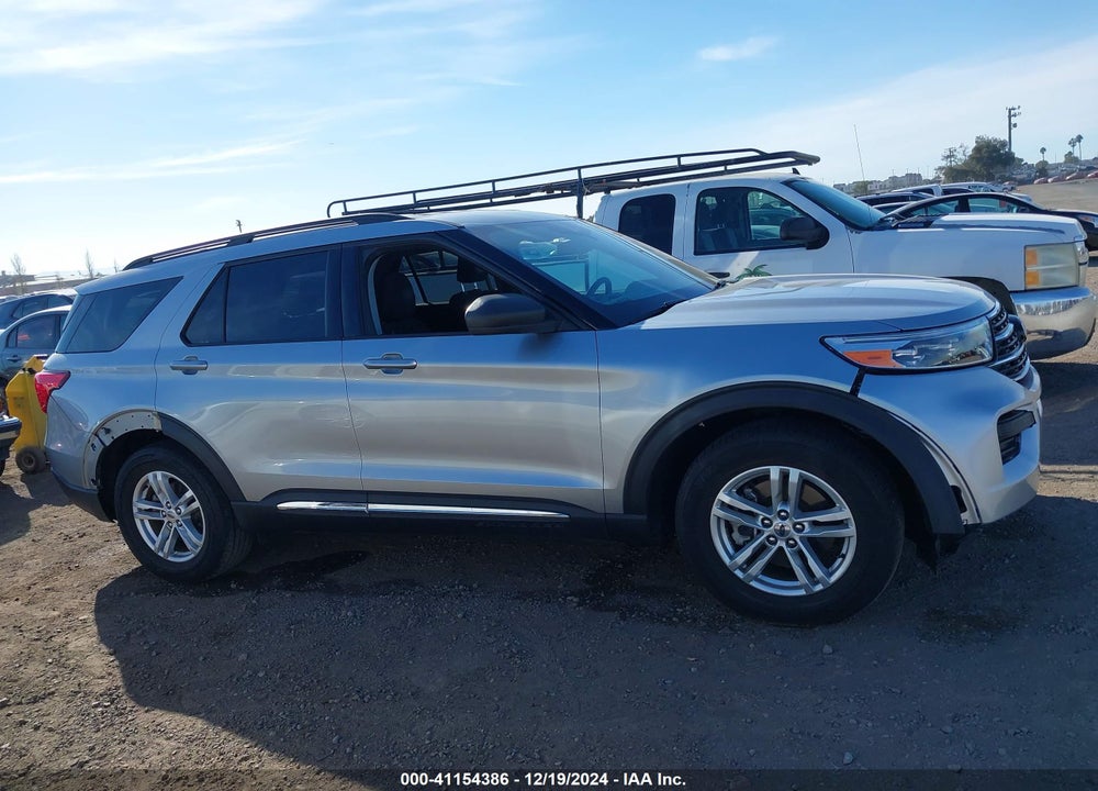 2022 FORD EXPLORER XLT VIN: 1FMSK7DH8NGA10569