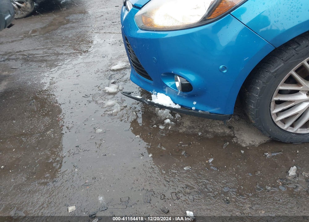 2014 FORD FOCUS VIN: 1FADP3N22EL129572