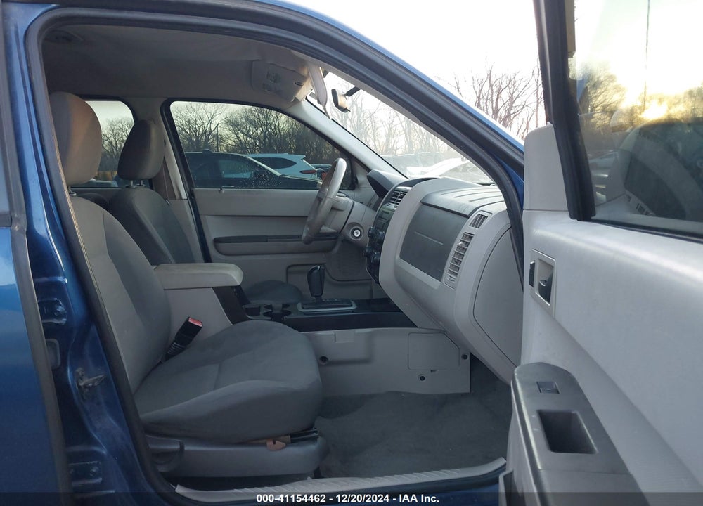 2008 FORD ESCAPE XLS/XLS MANUAL VIN: 1FMCU02ZX8KC14759
