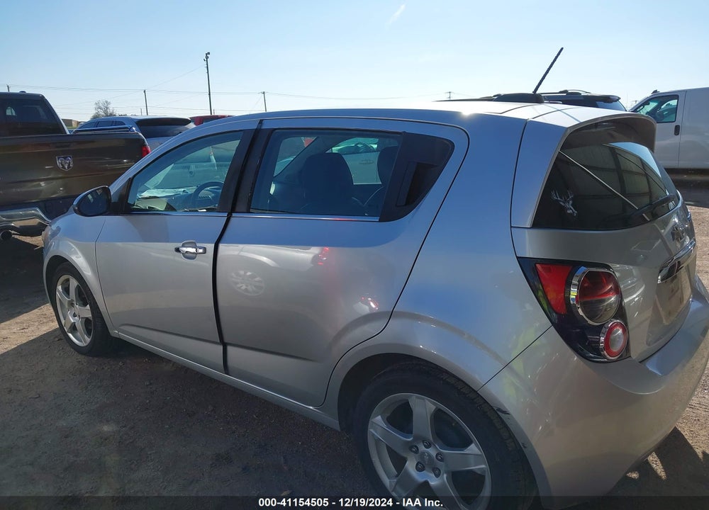 2015 CHEVROLET SONIC LTZ AUTO VIN: 1G1JE6SB8F4121229