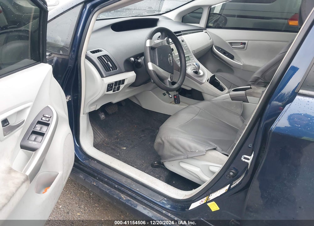 2015 TOYOTA PRIUS TWO VIN: JTDKN3DU6F1913891