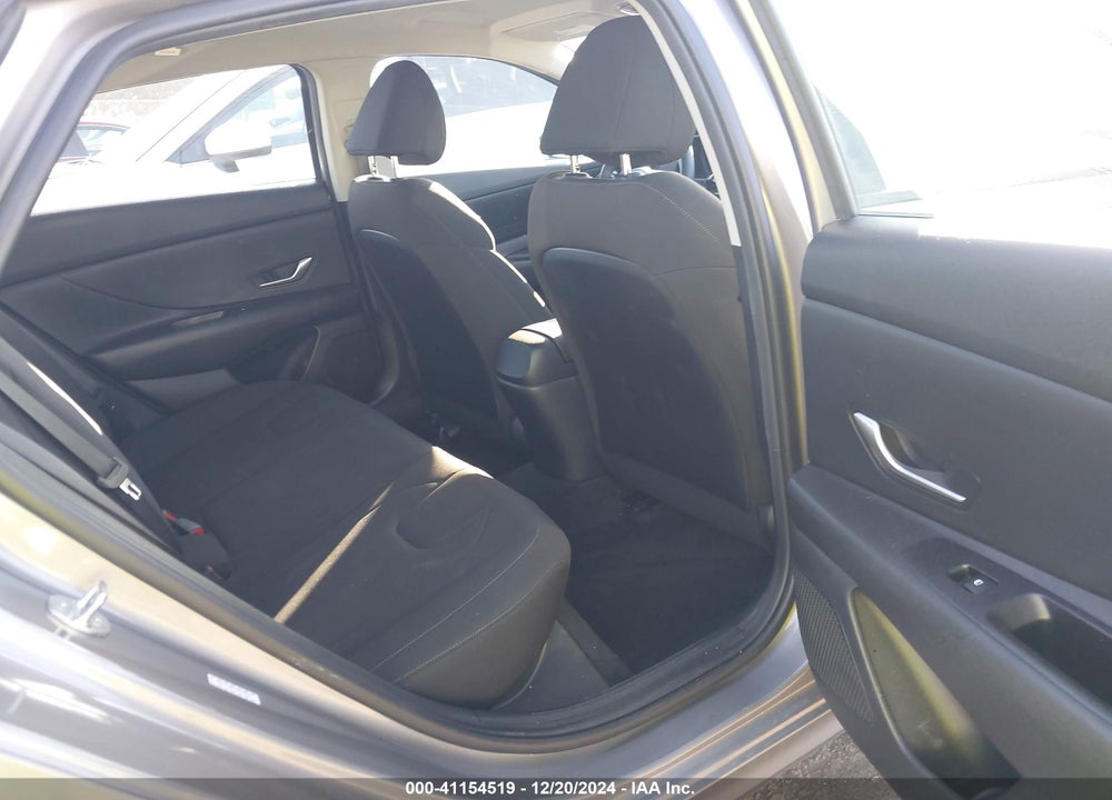 2023 HYUNDAI ELANTRA SEL VIN: KMHLM4AG7PU497261