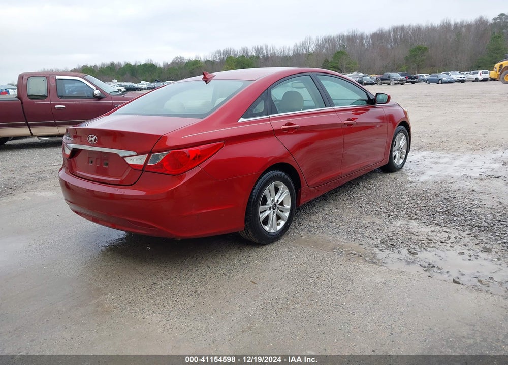 2013 HYUNDAI SONATA GLS VIN: 5NPEB4AC7DH755851