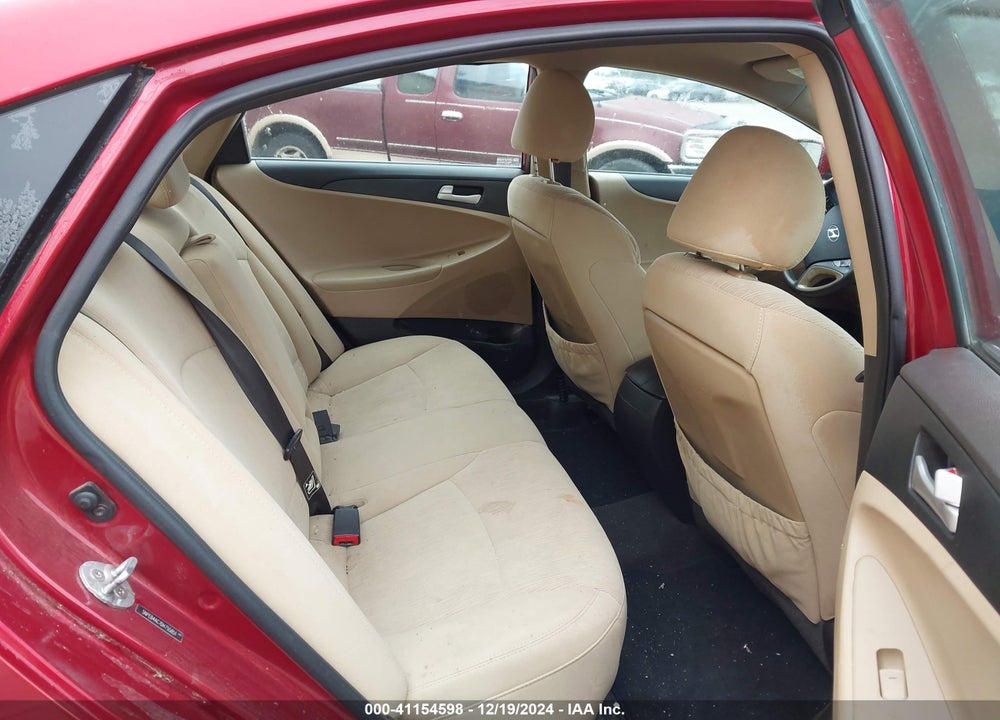 2013 HYUNDAI SONATA GLS VIN: 5NPEB4AC7DH755851