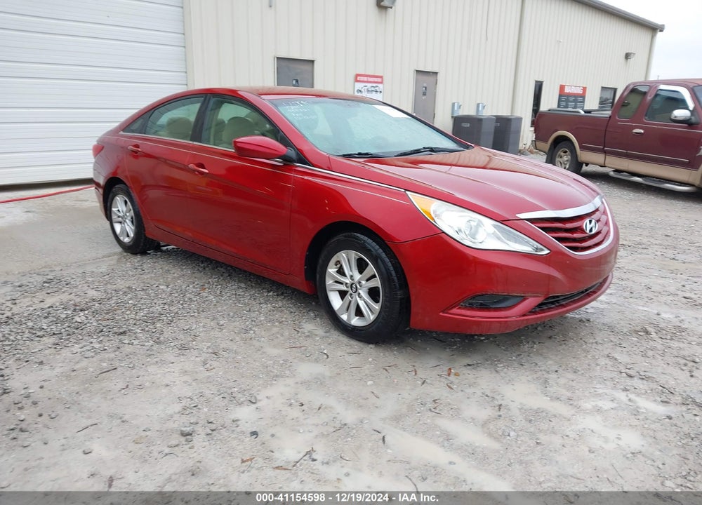 2013 HYUNDAI SONATA GLS VIN: 5NPEB4AC7DH755851