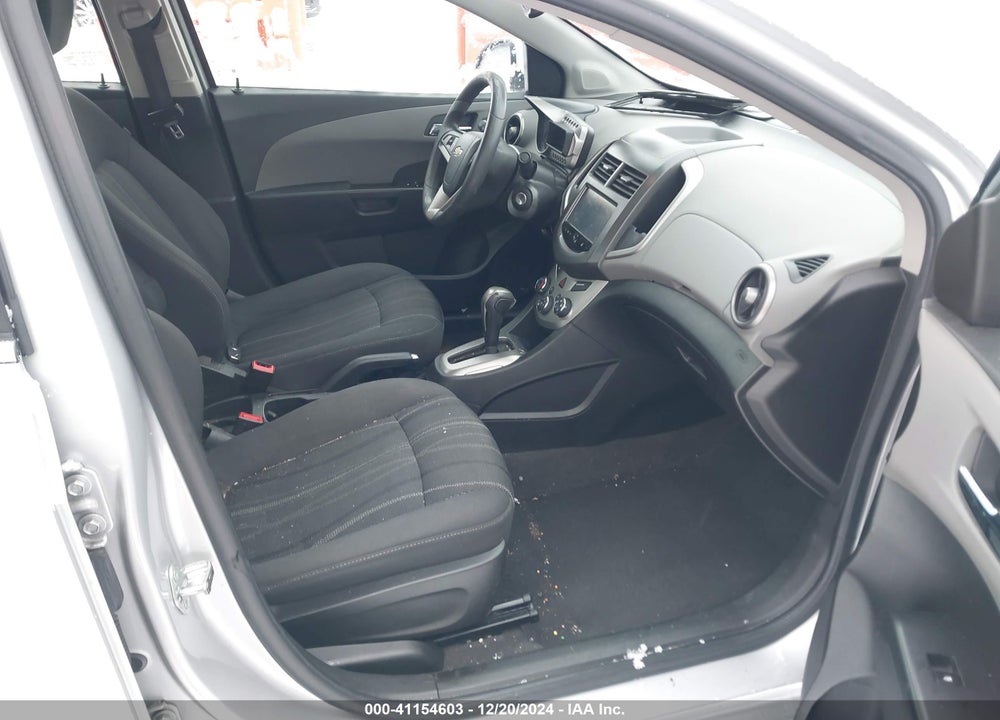 2016 CHEVROLET SONIC VIN: 1G1JC5SH7G4151554