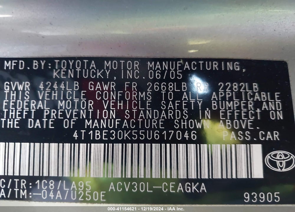 2005 TOYOTA CAMRY XLE VIN: 4T1BE30K55U617046