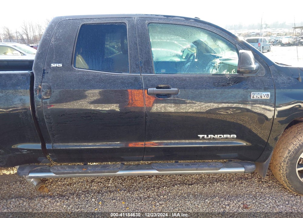 2015 TOYOTA TUNDRA SR5 5.7L V8 VIN: 5TFUW5F1XFX419227