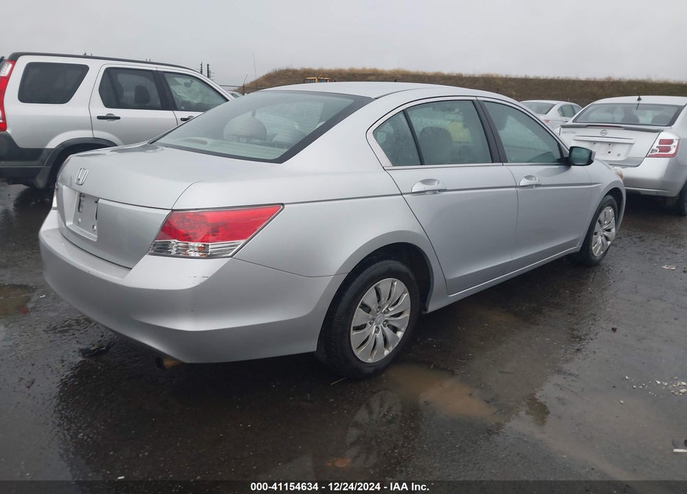 2009 HONDA ACCORD 2.4 LX VIN: 1HGCP26369A044924