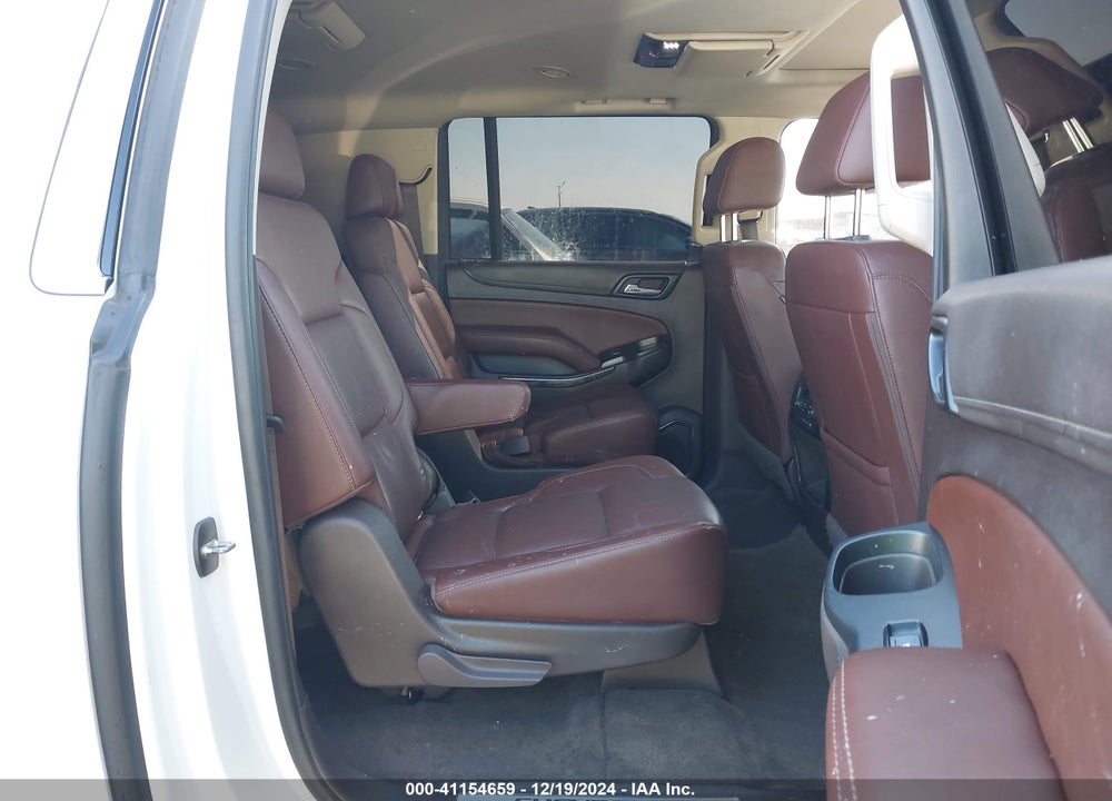 2017 CHEVROLET SUBURBAN PREMIER VIN: 1GNSCJKC6HR405338