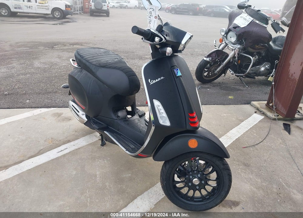 2023 VESPA PRIMAVERA/SPRINT 50 VIN: ZAPCA06B2P5202756