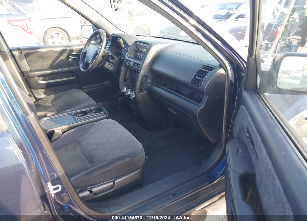 2005 HONDA CR-V EX VIN: JHLRD78845C056515