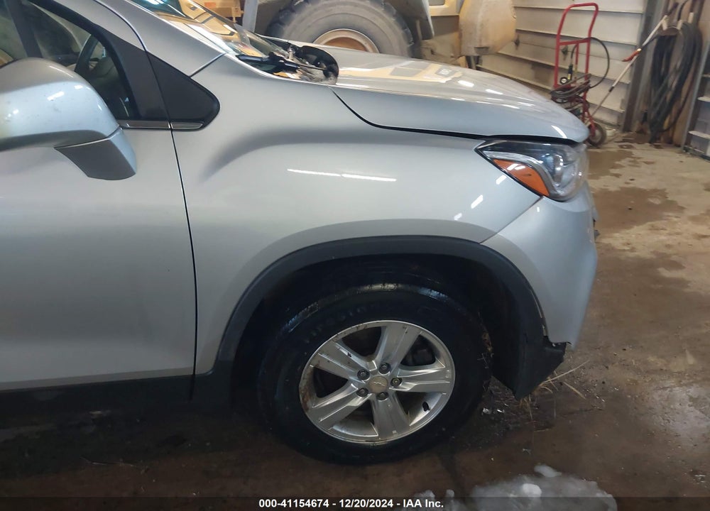 2017 CHEVROLET TRAX LT VIN: 3GNCJPSB2HL254476
